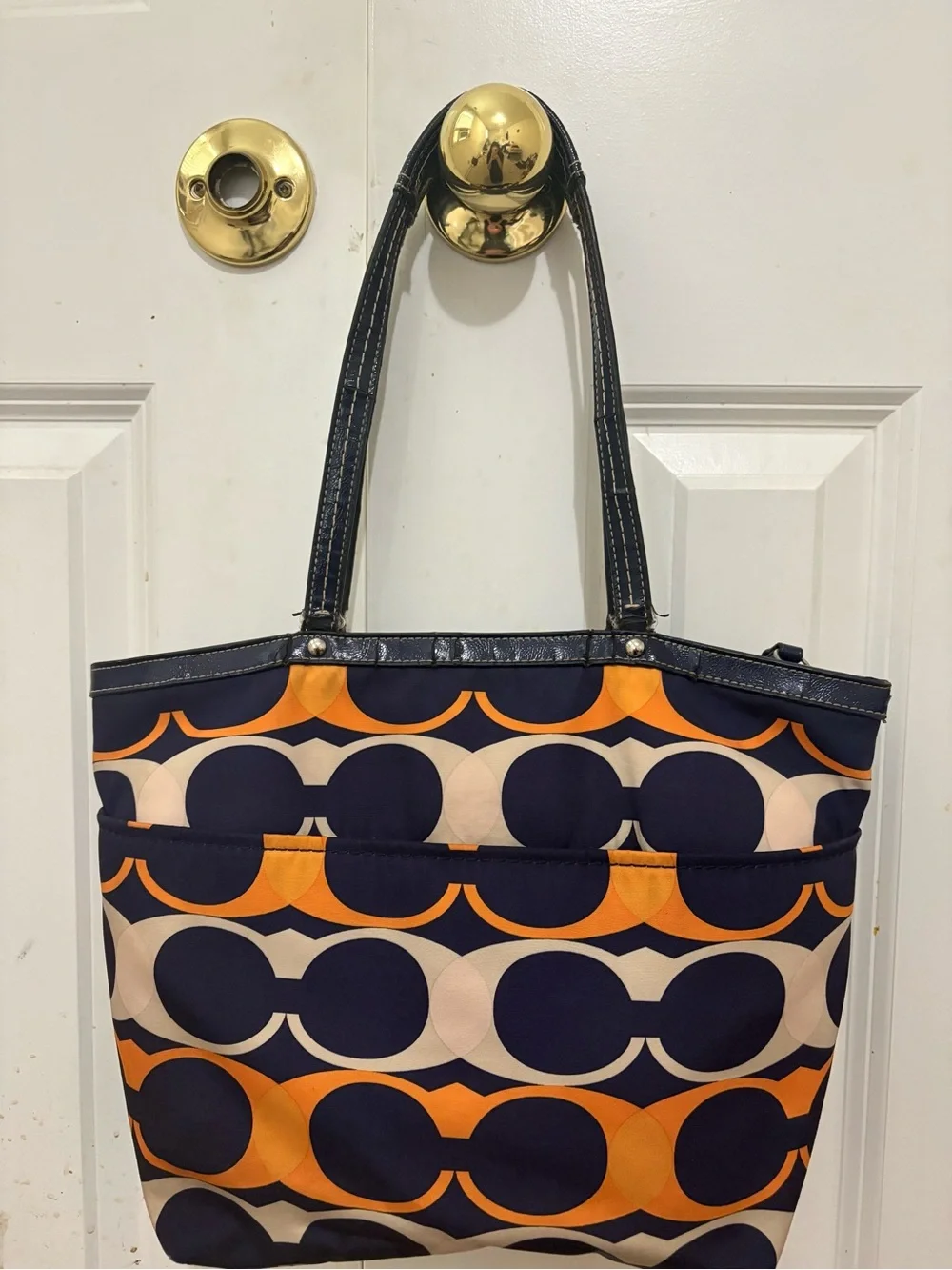 Coach tote bold